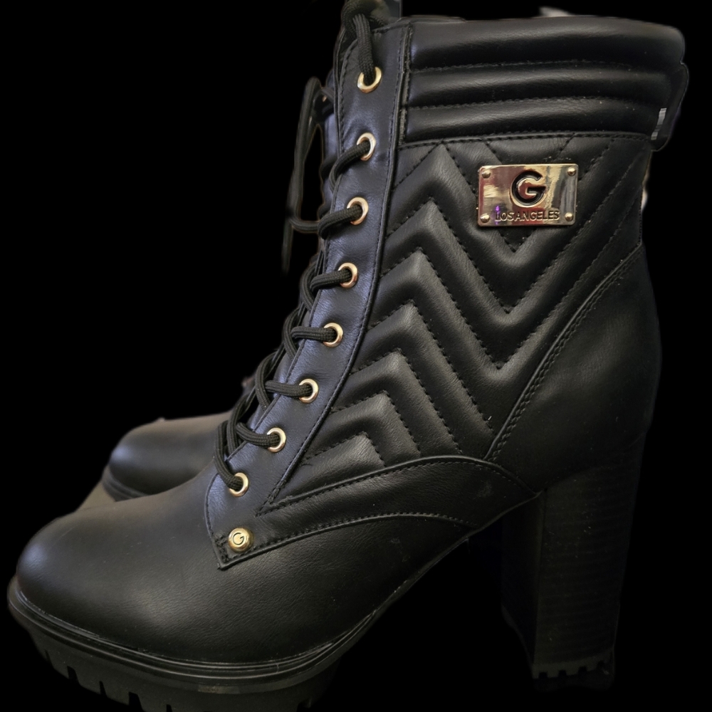 Womans boots